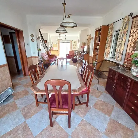 بيت للعطل Casa Machado *