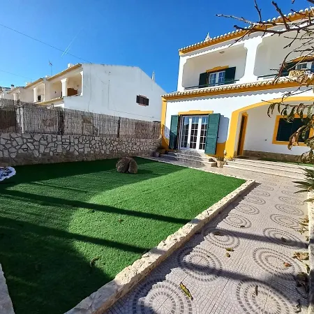 Casa Machado Сагреш